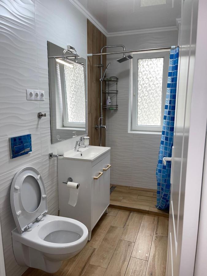 Apartament Bancila Appartamento Botoşani Esterno foto