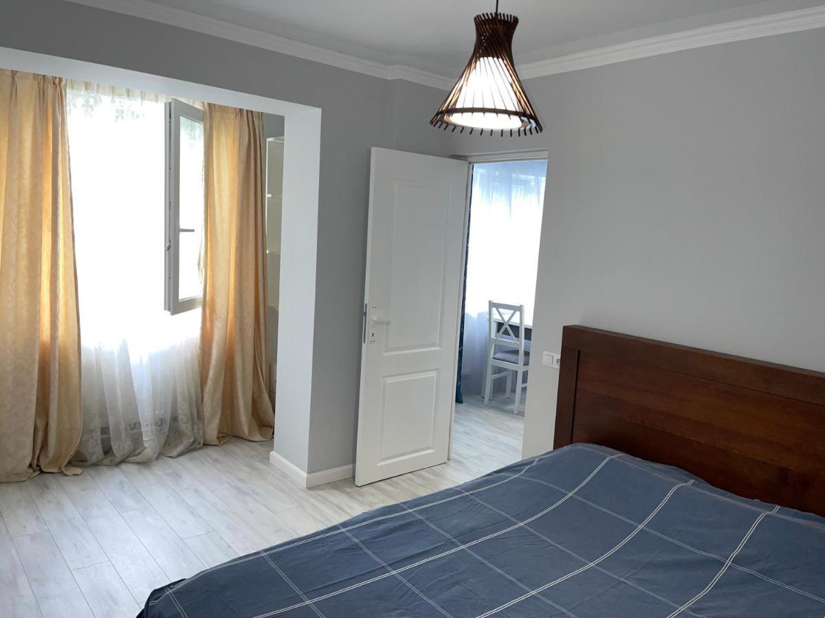 Apartament Bancila Appartamento Botoşani Esterno foto